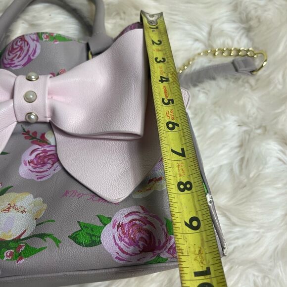 Betsey Johnson Synthetic Satchel/shoulder bag Floral&Pearl large pink bow accent - Picture 5 of 12
